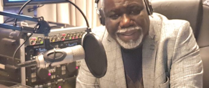 Kleurrijke radio en tv in Amsterdam Zuidoost